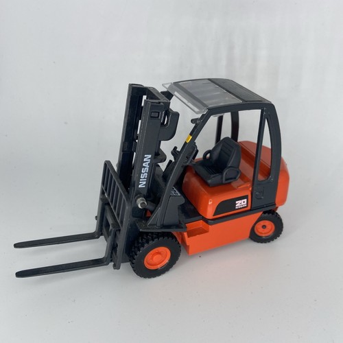 Joal scale nissan 20 fork - 1:25,