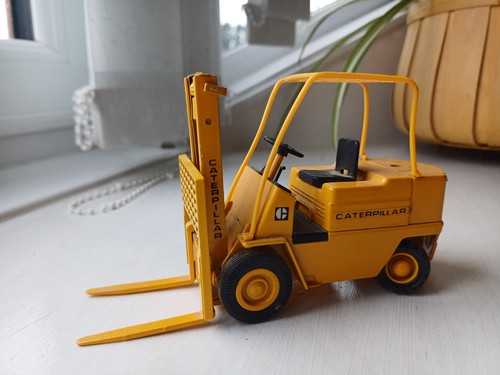 Joal caterpillar cat - cat, forklift