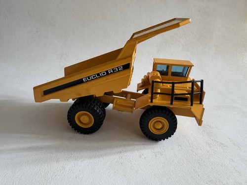 Scale joal volvo - 1/50,